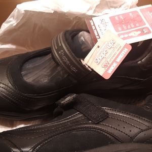 NWT Skechers Shape-ups Mary Janes US women's 8W